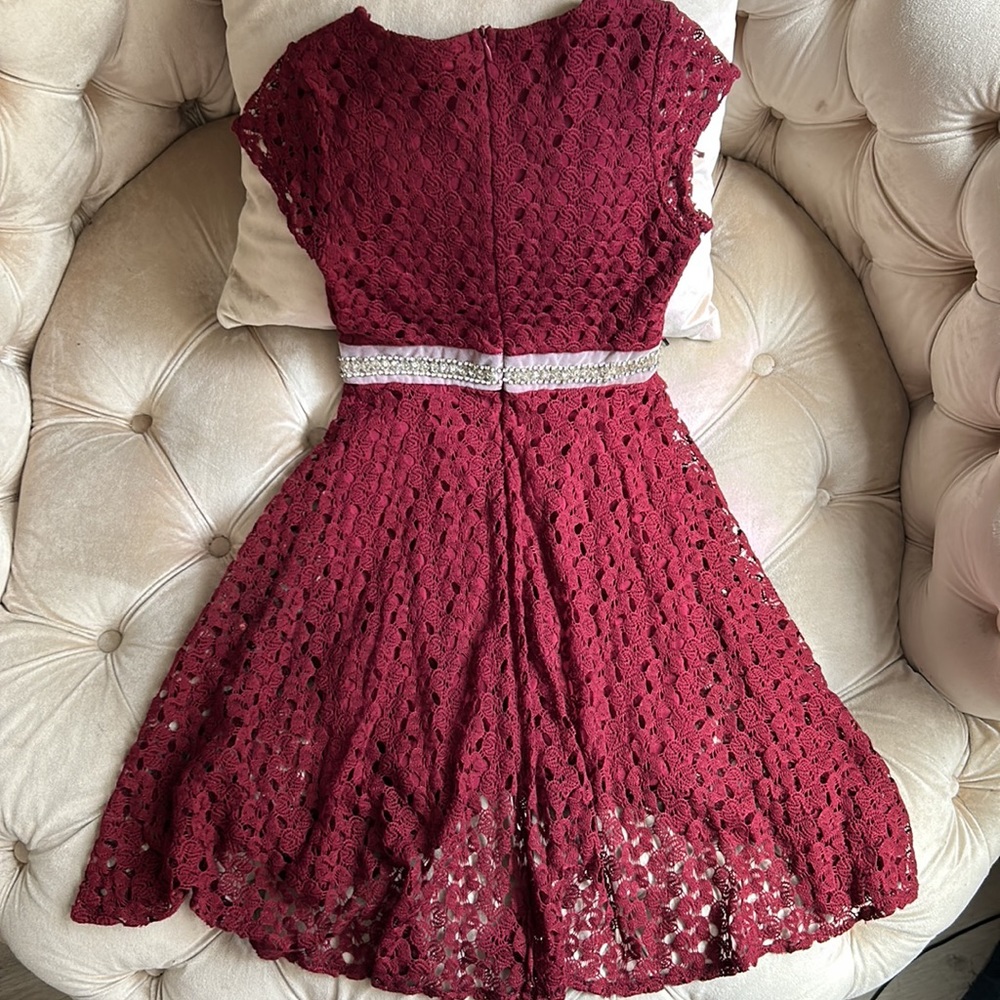 Formal Dress - Picture 3 of 5